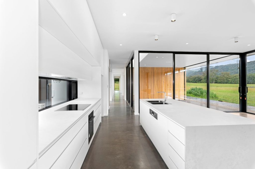 White sleek and bright kitchen