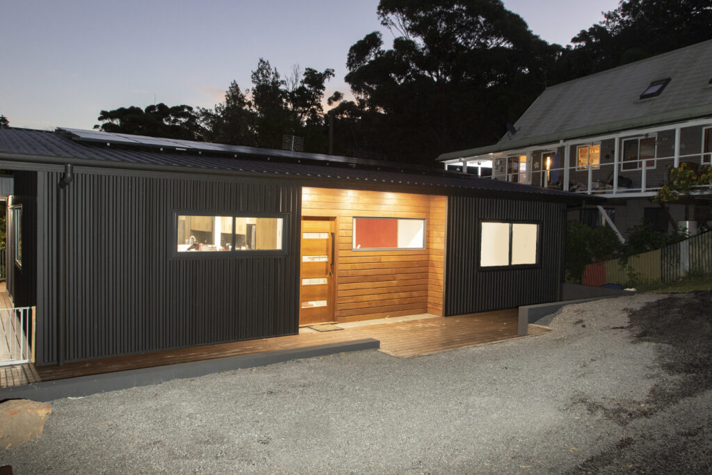 modern built granny flat