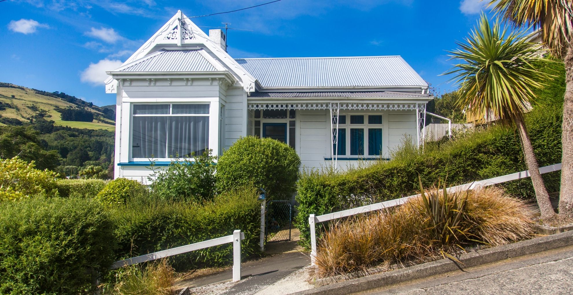 sloping block house build
